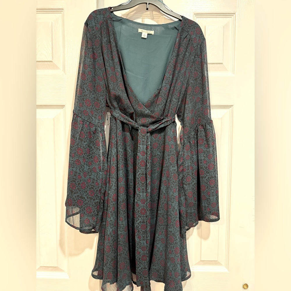 Elegant Short Dress